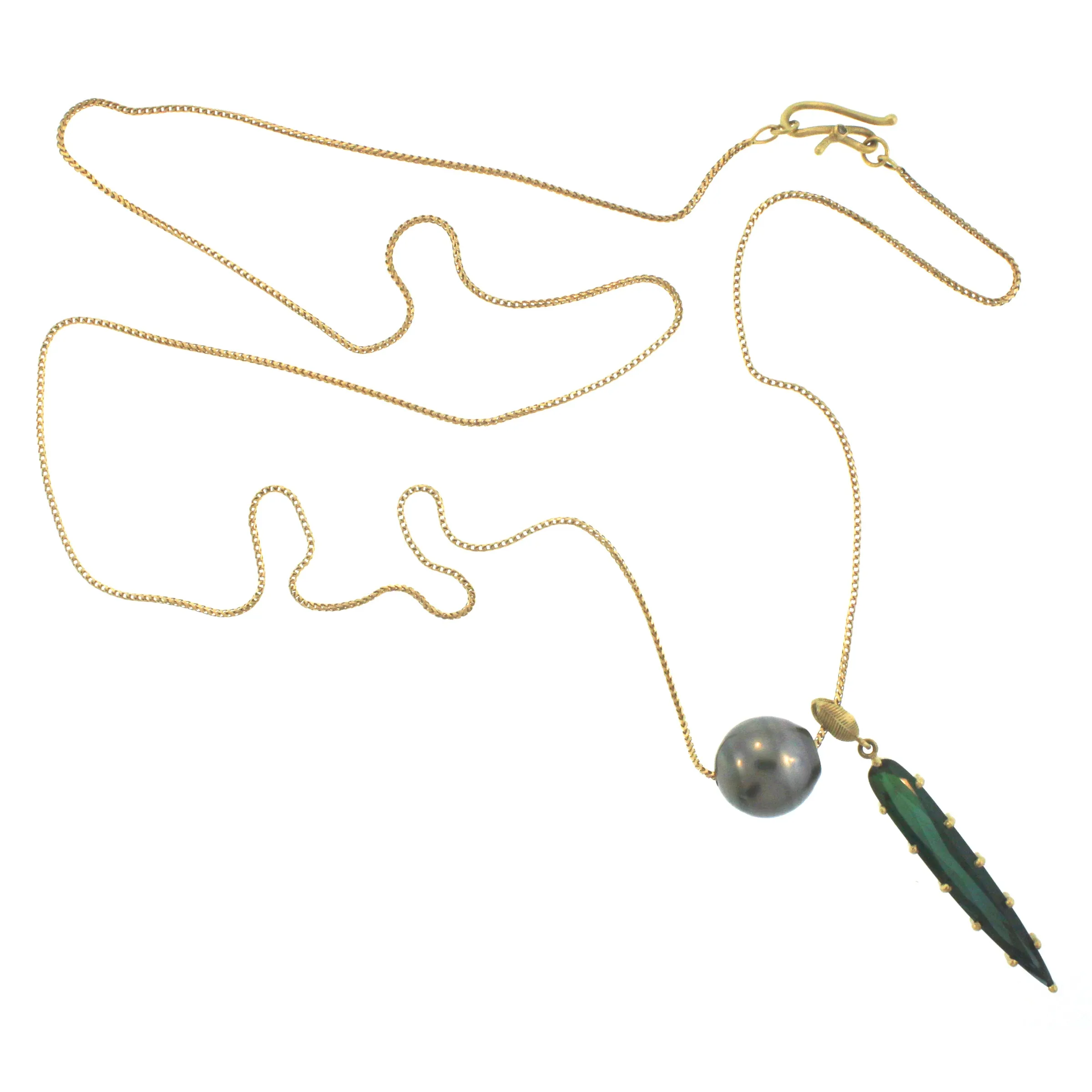 A Elongated Green Tourmaline   Pearl Chain Necklace