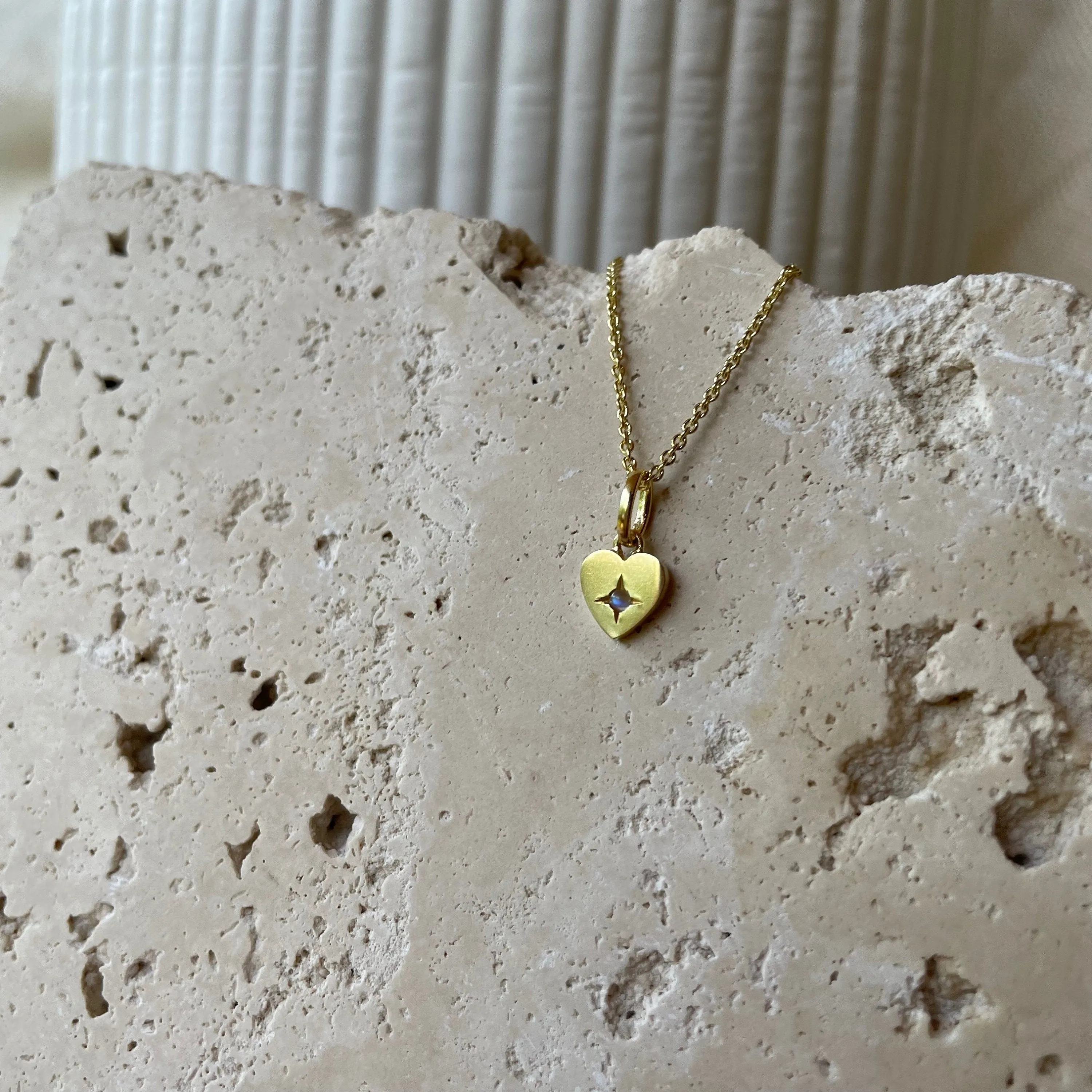 Amour Gold Tiny Heart Necklace