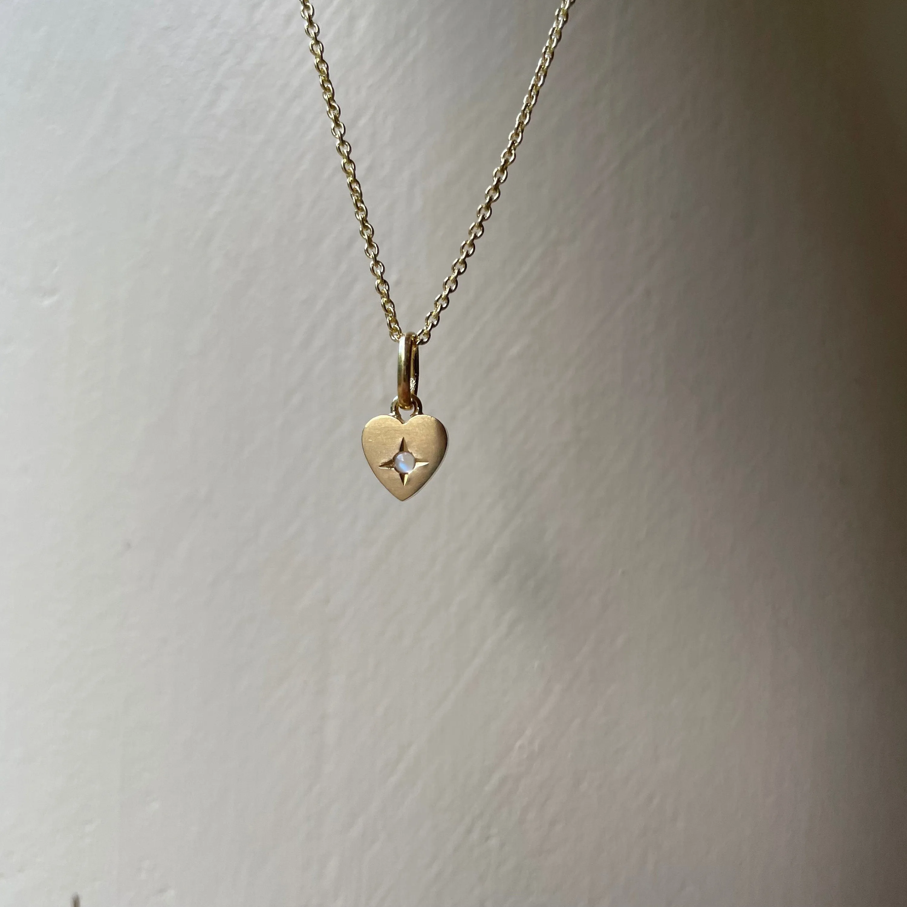 Amour Gold Tiny Heart Necklace