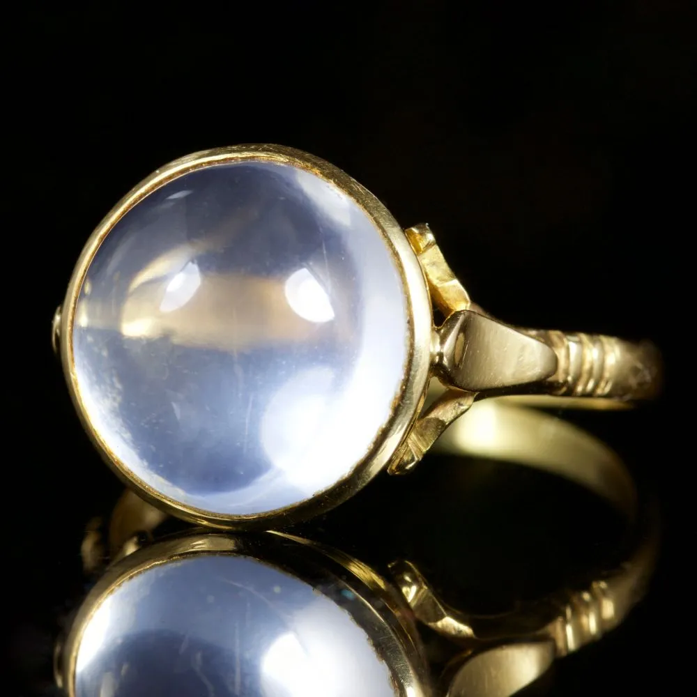 Antique Victorian Moonstone 18Ct Gold Ring Circa 1880