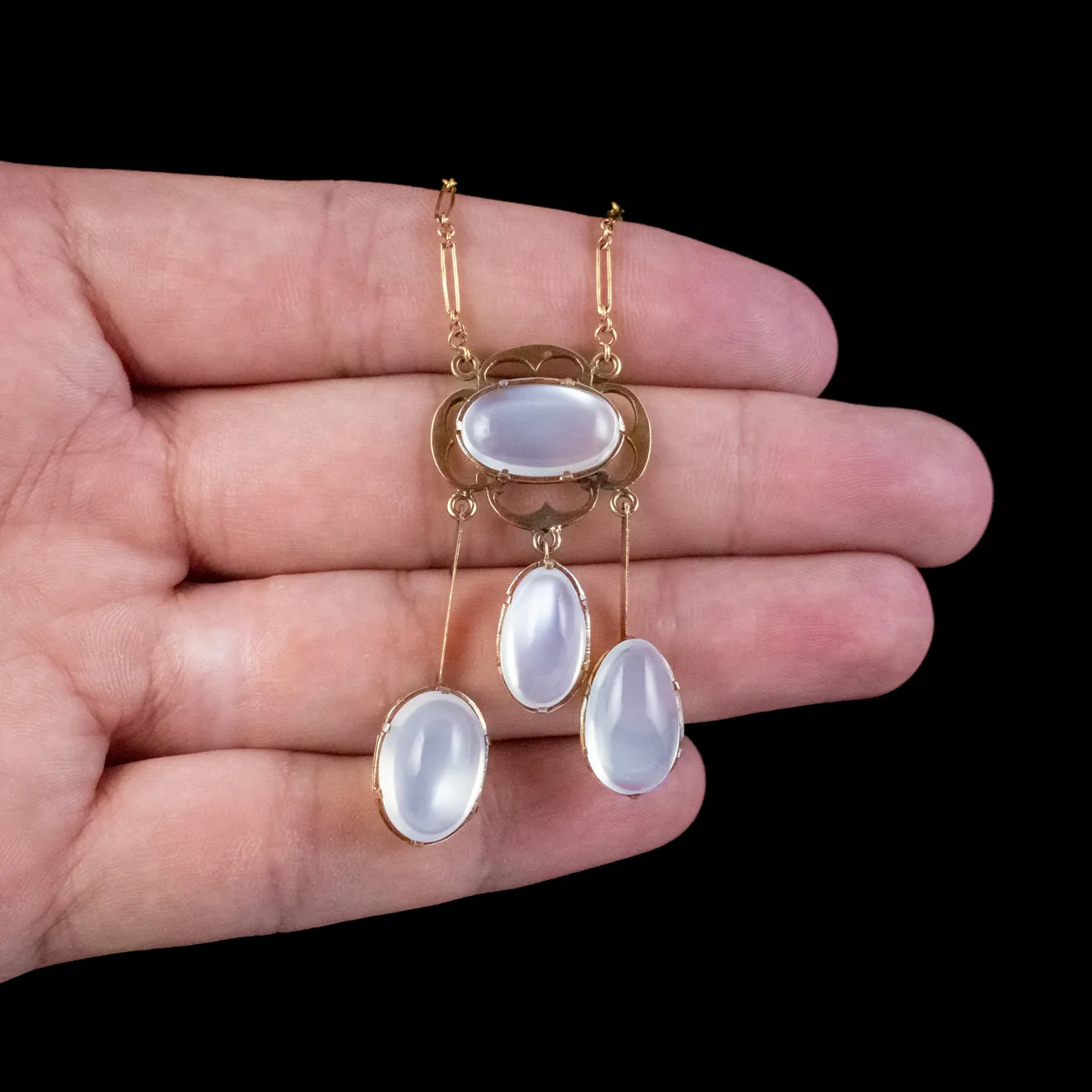 Antique Victorian Moonstone Pendant Necklace 15Ct Gold 25Ct Of Moonstone Circa 1900