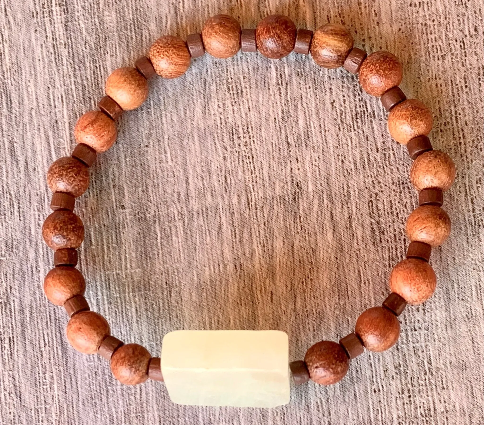 Avery Handmade White Italian Onyx and Wood Expandable Bracelet