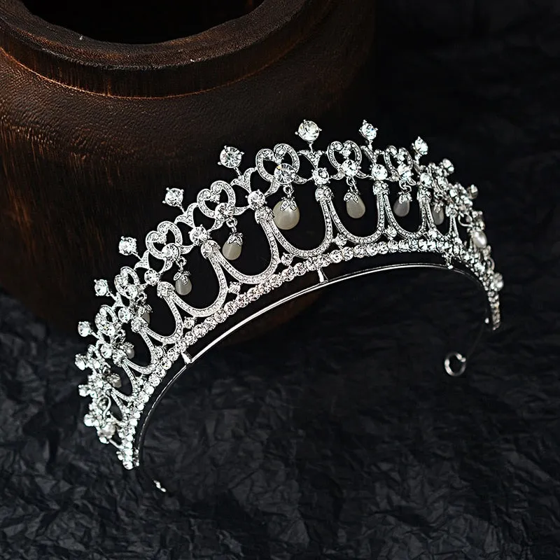 Baroque Crystal Pearl Bridal Tiara Princess Look Crown for Wedding or Quince Event