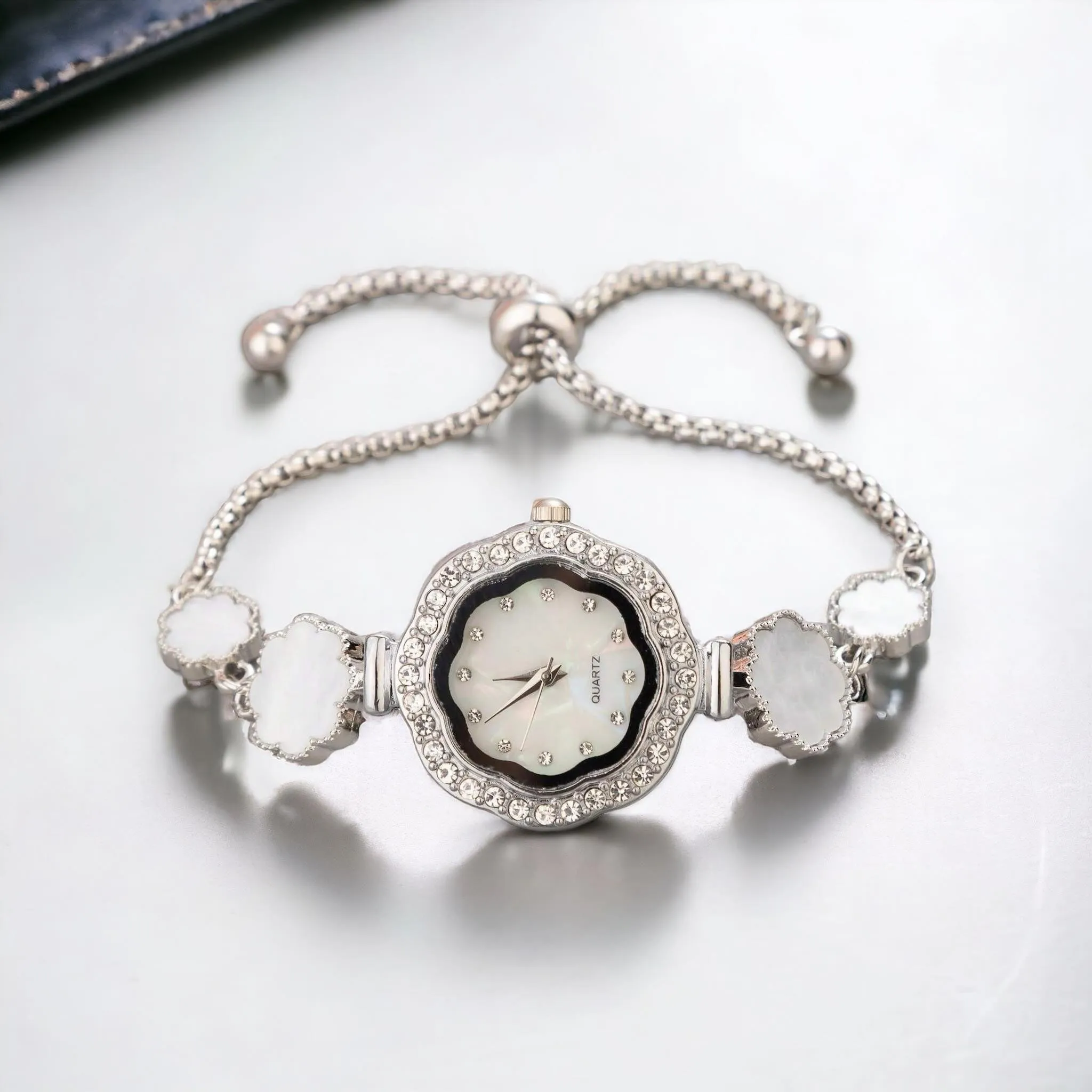 BLING Stylish Dressy Adjustable Chain Bracelet Watch