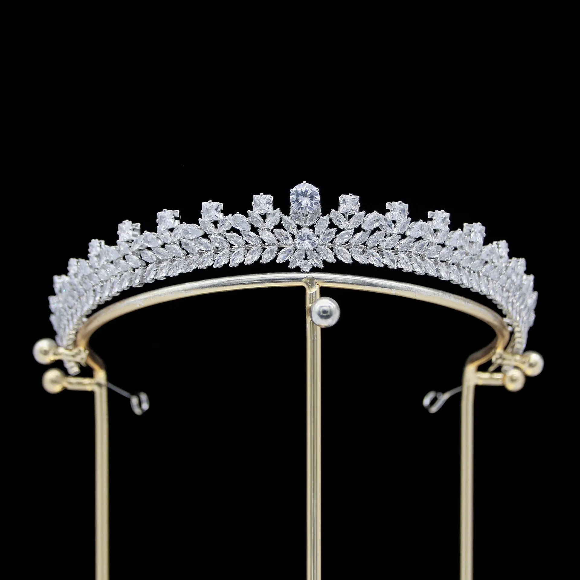 Classic Zirconia Wedding Tiara,Crystal Big Tiara for Bride,Prom,Party Head Accessories GH0142