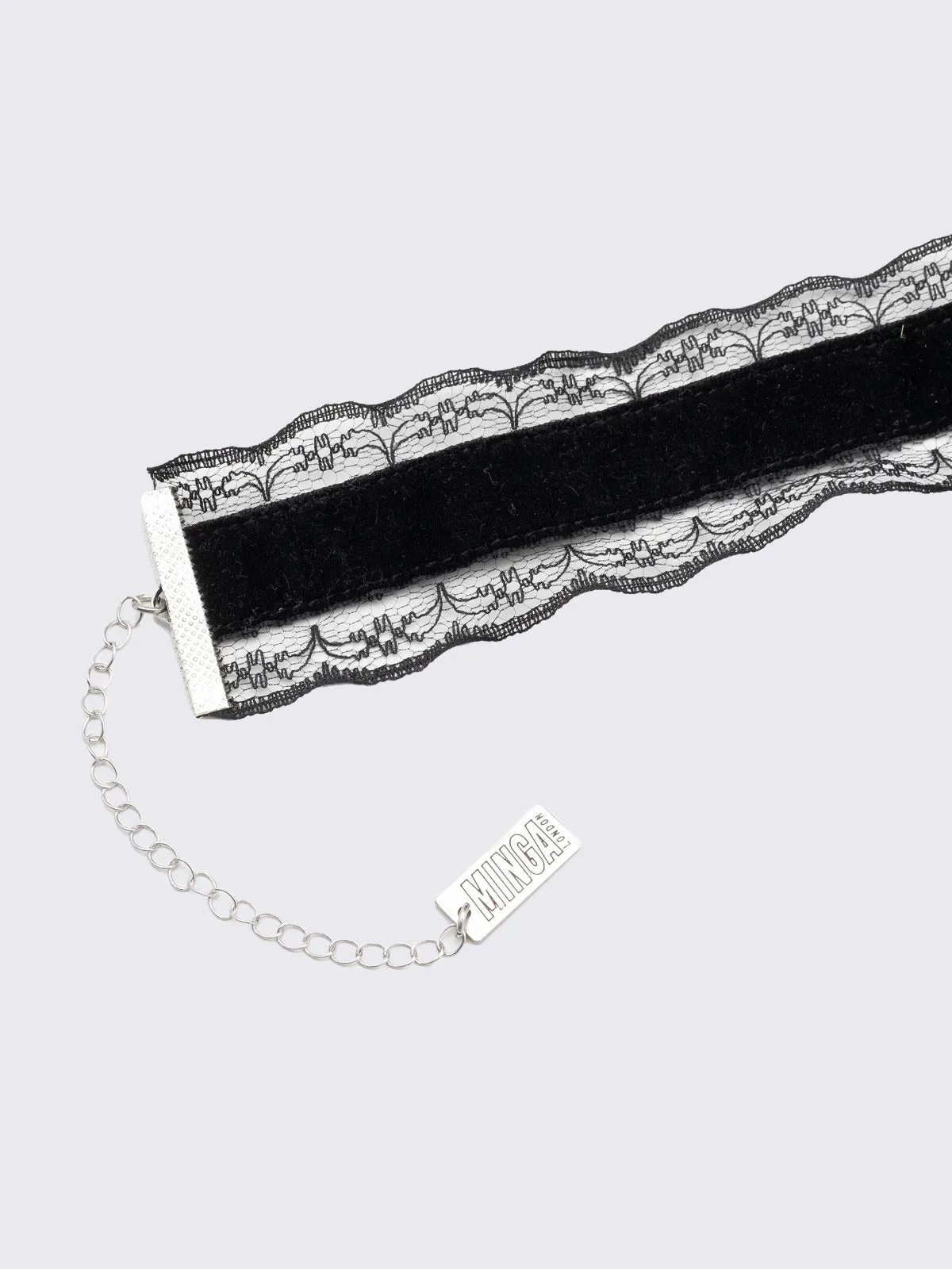 Cruel Lover Velvet Pendant Choker