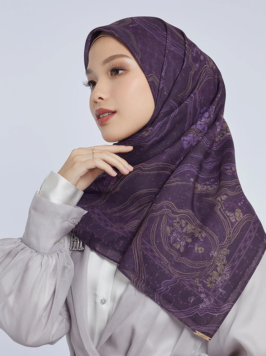 DANICA SIGNATURE SCARF GRAPEJUICE