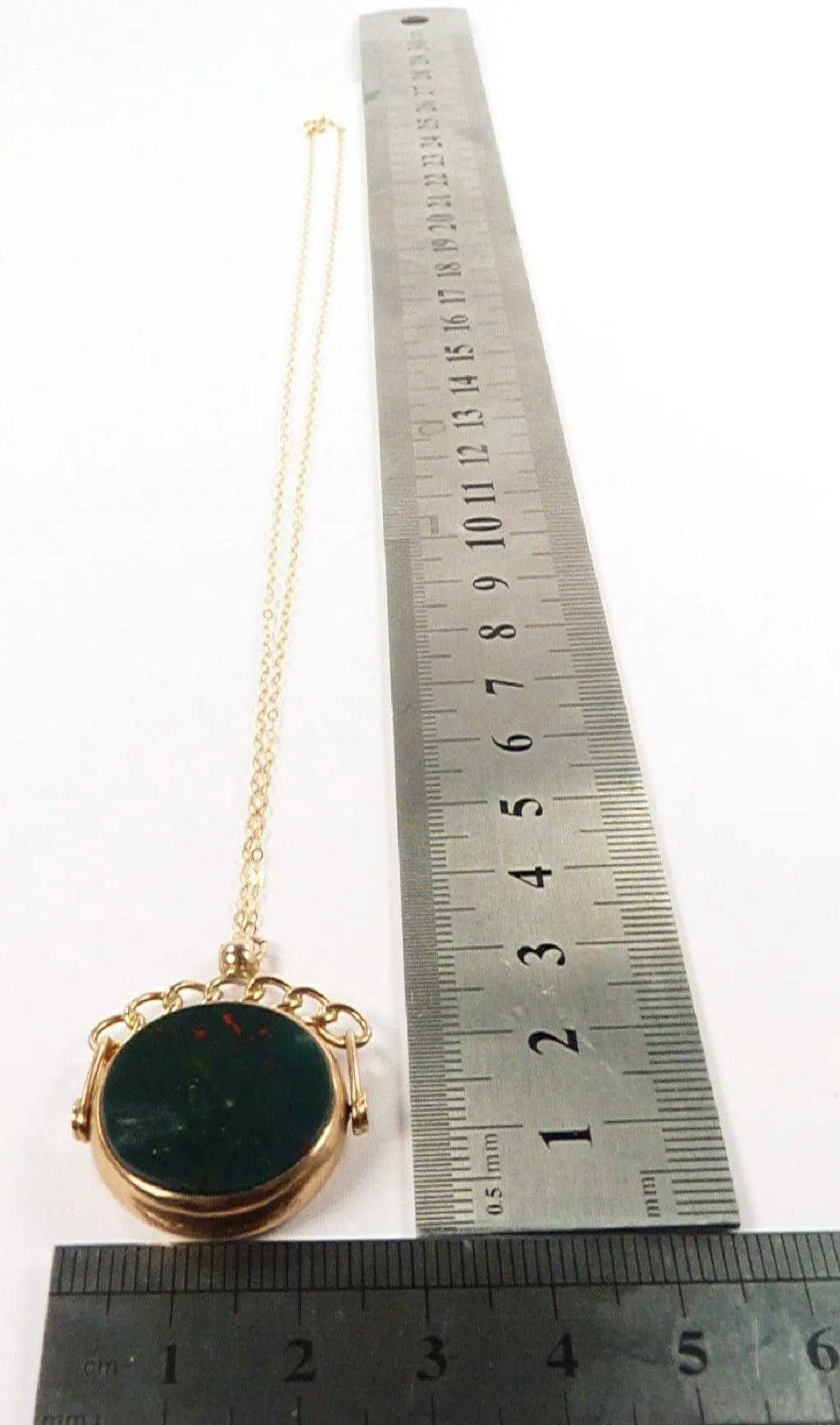 Fully Hallmarked Gold Bloodstone Fob WWI Era On 9ct Gold 18 Inch Chain