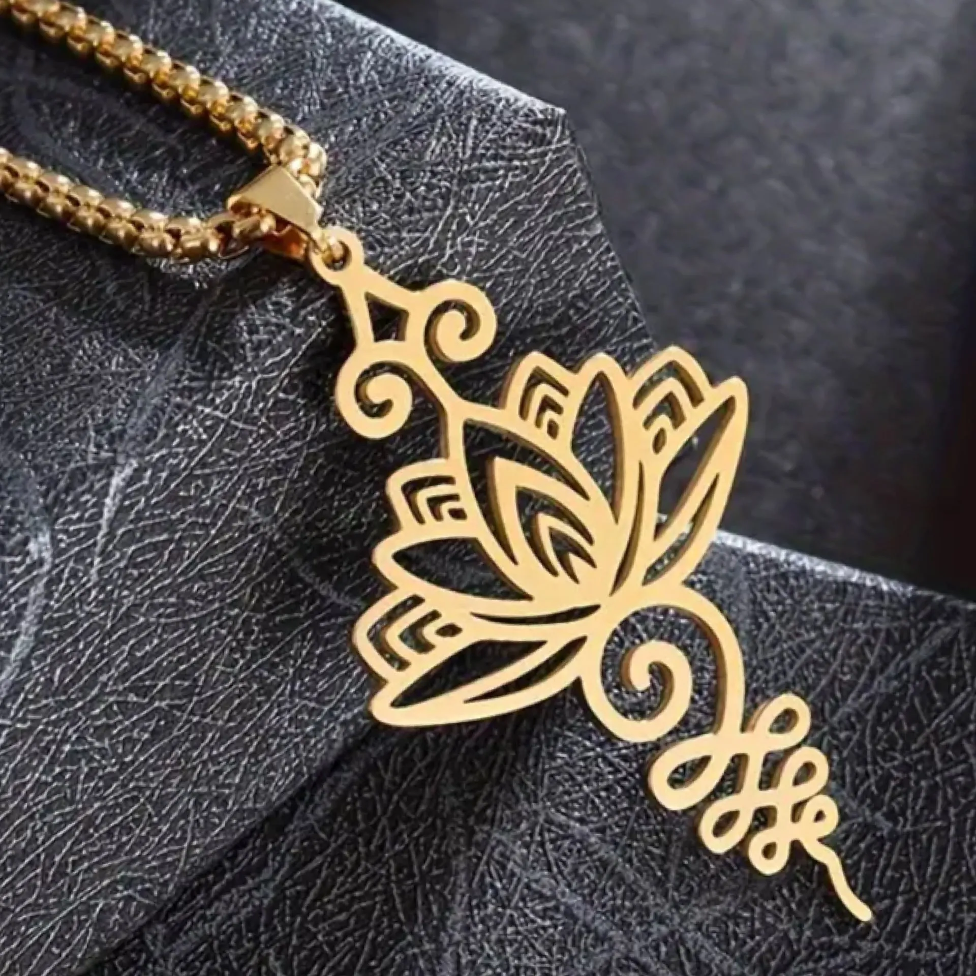 Gold Cutout Lotus Flower Pendant Necklace