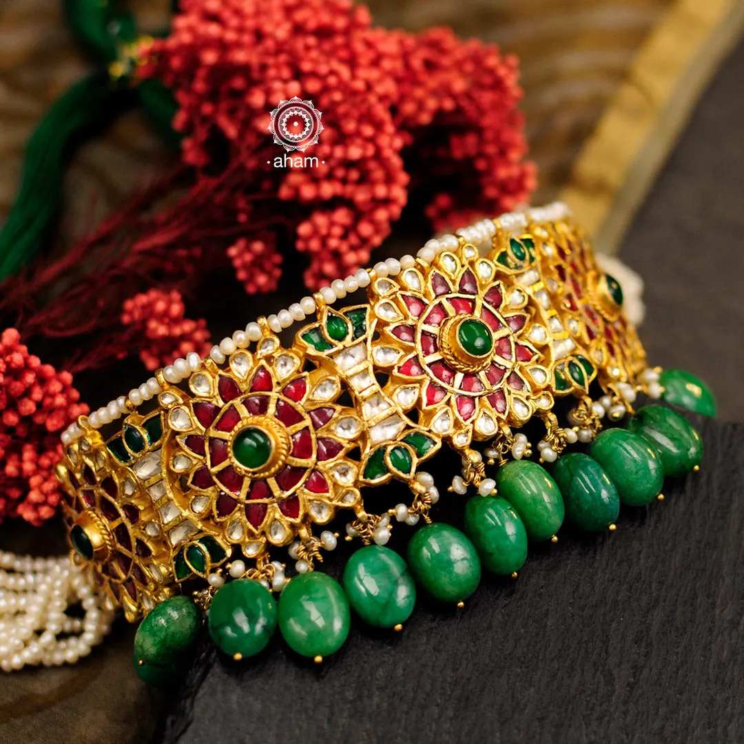 Gold Polish Silver Kundan Evergreen Choker Set