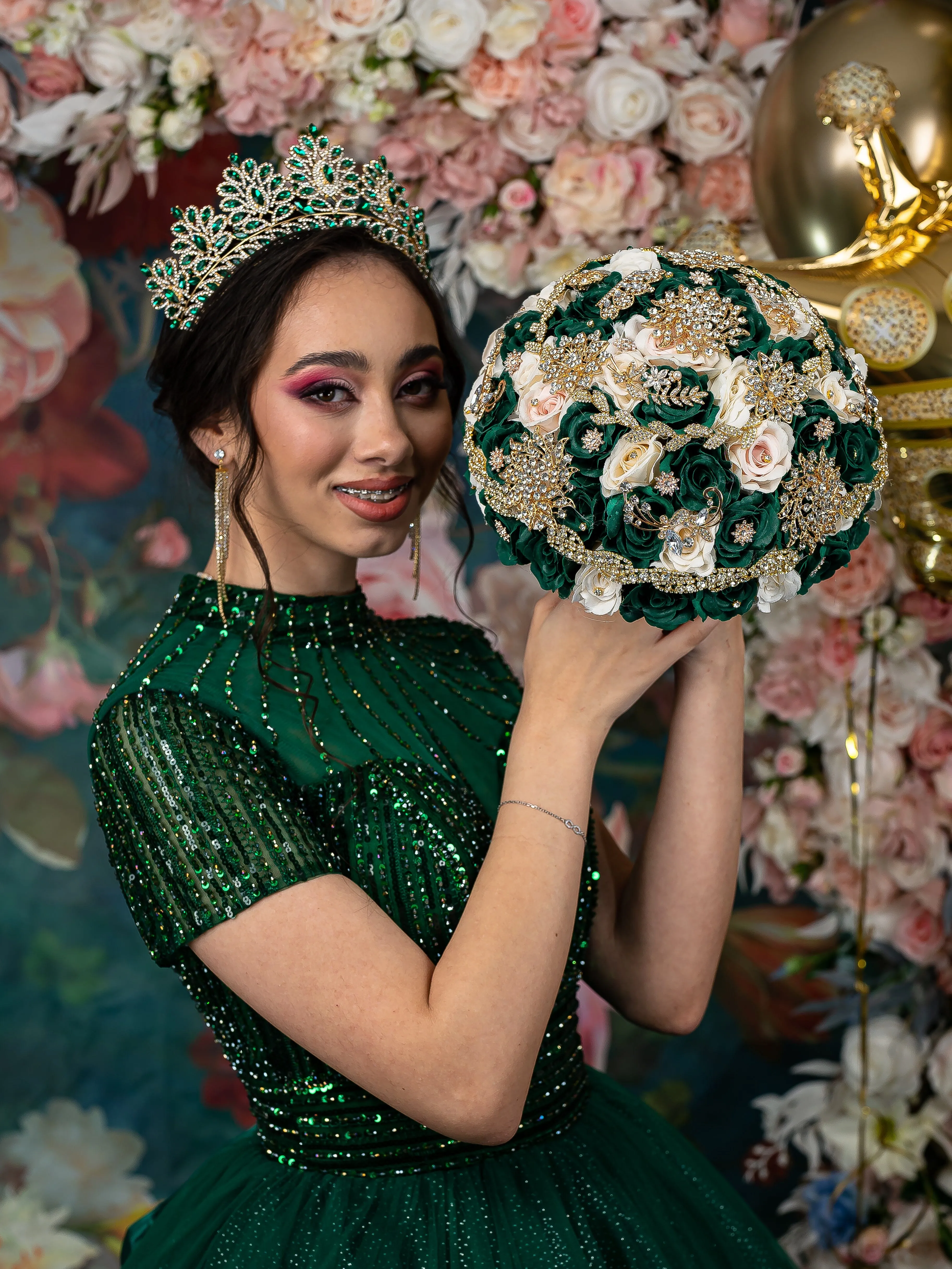 Green quinceanera pillows set