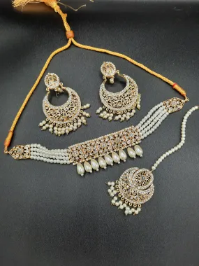 Hyderabadi gold plated jewelry set with choker, earrings &teeka