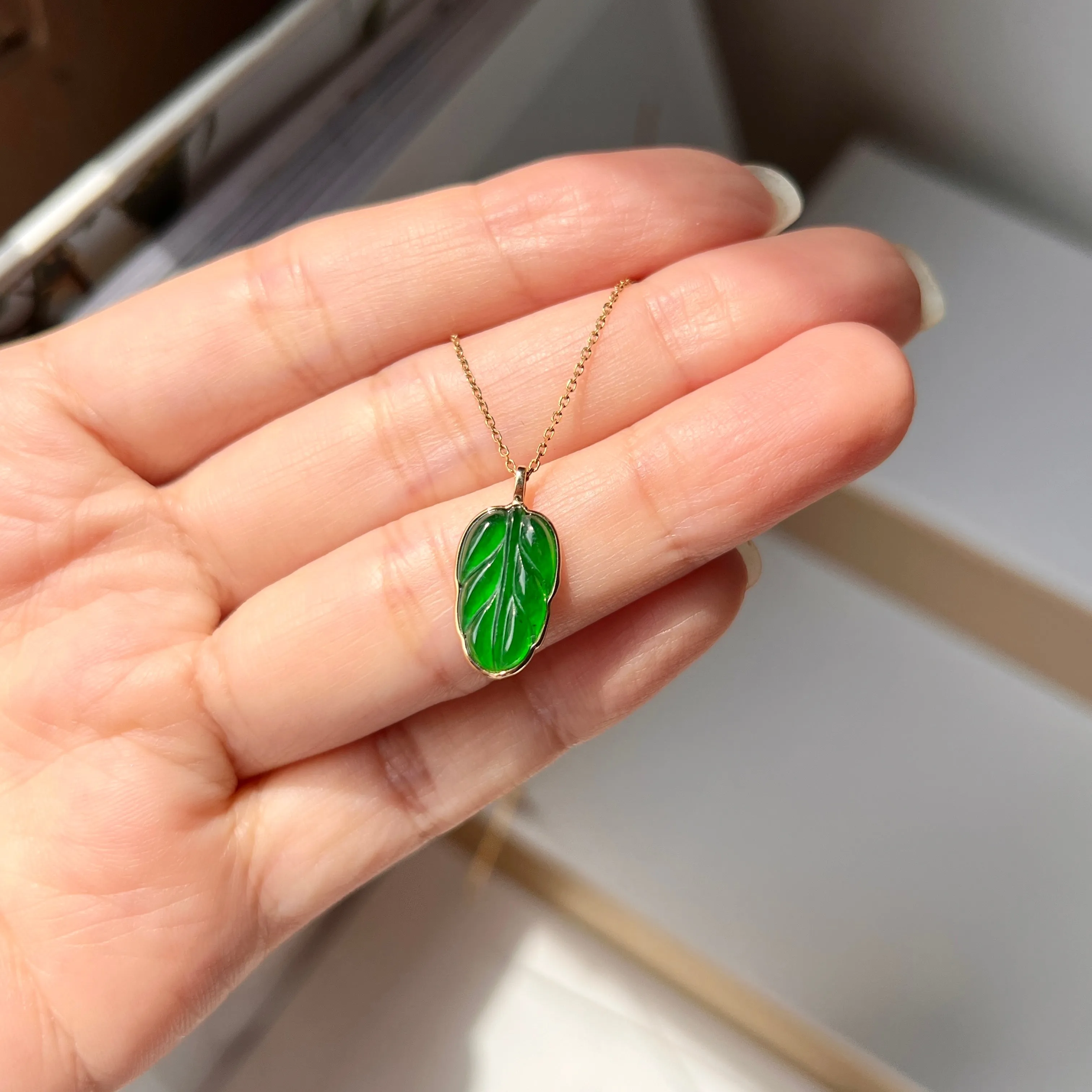 Icy A-Grade Imperial Green Jadeite Bespoke Leaf Pendant No.171810