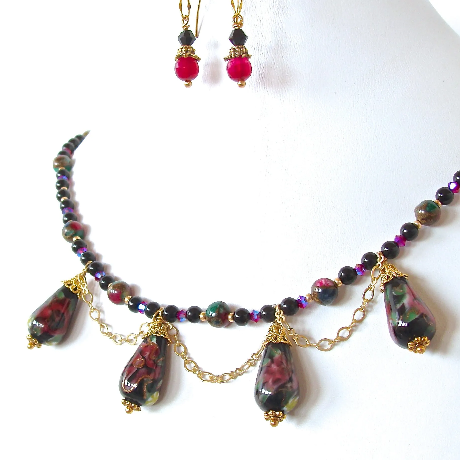 Kristen: 19" Dark Floral Necklace Set