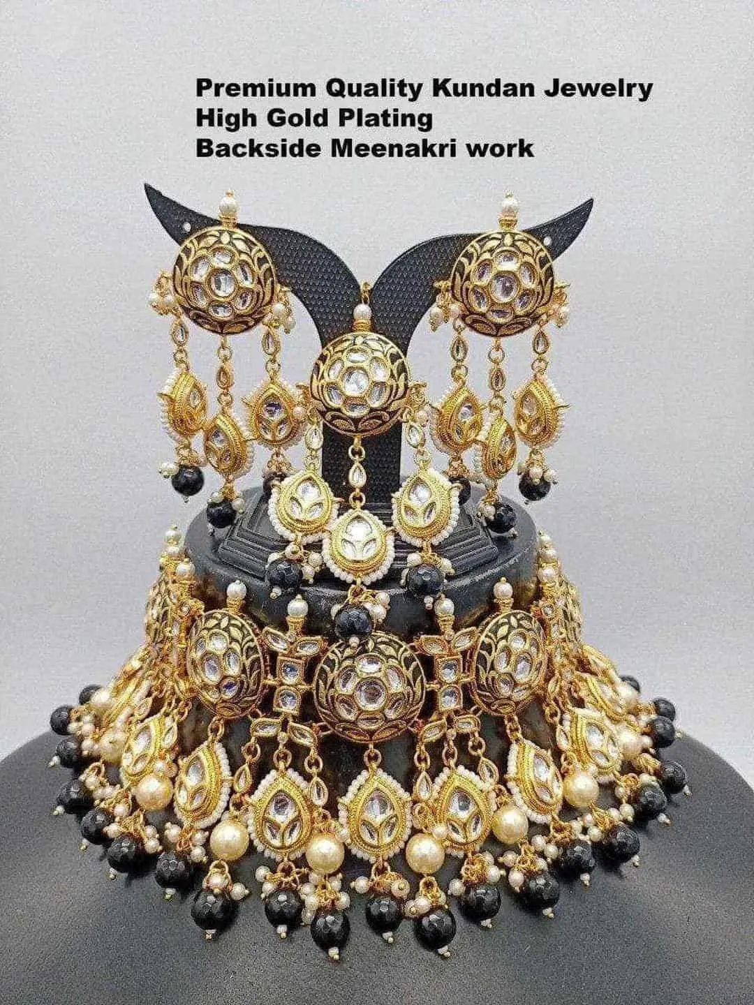 Meena Round Jadau Choker Necklace Set