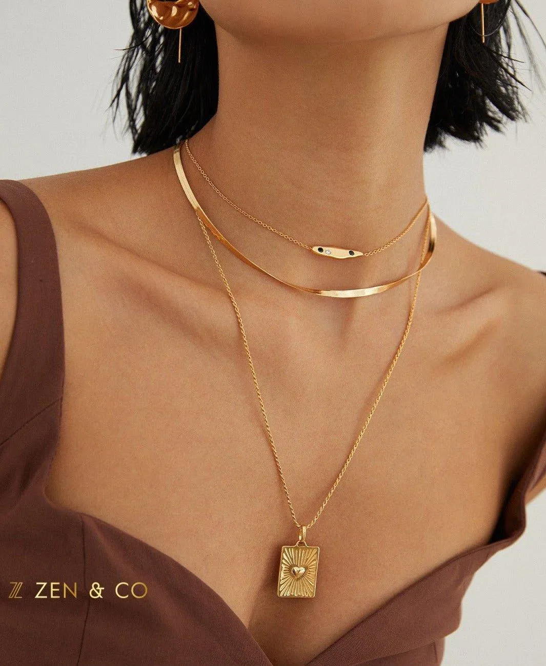 MIA layering choker