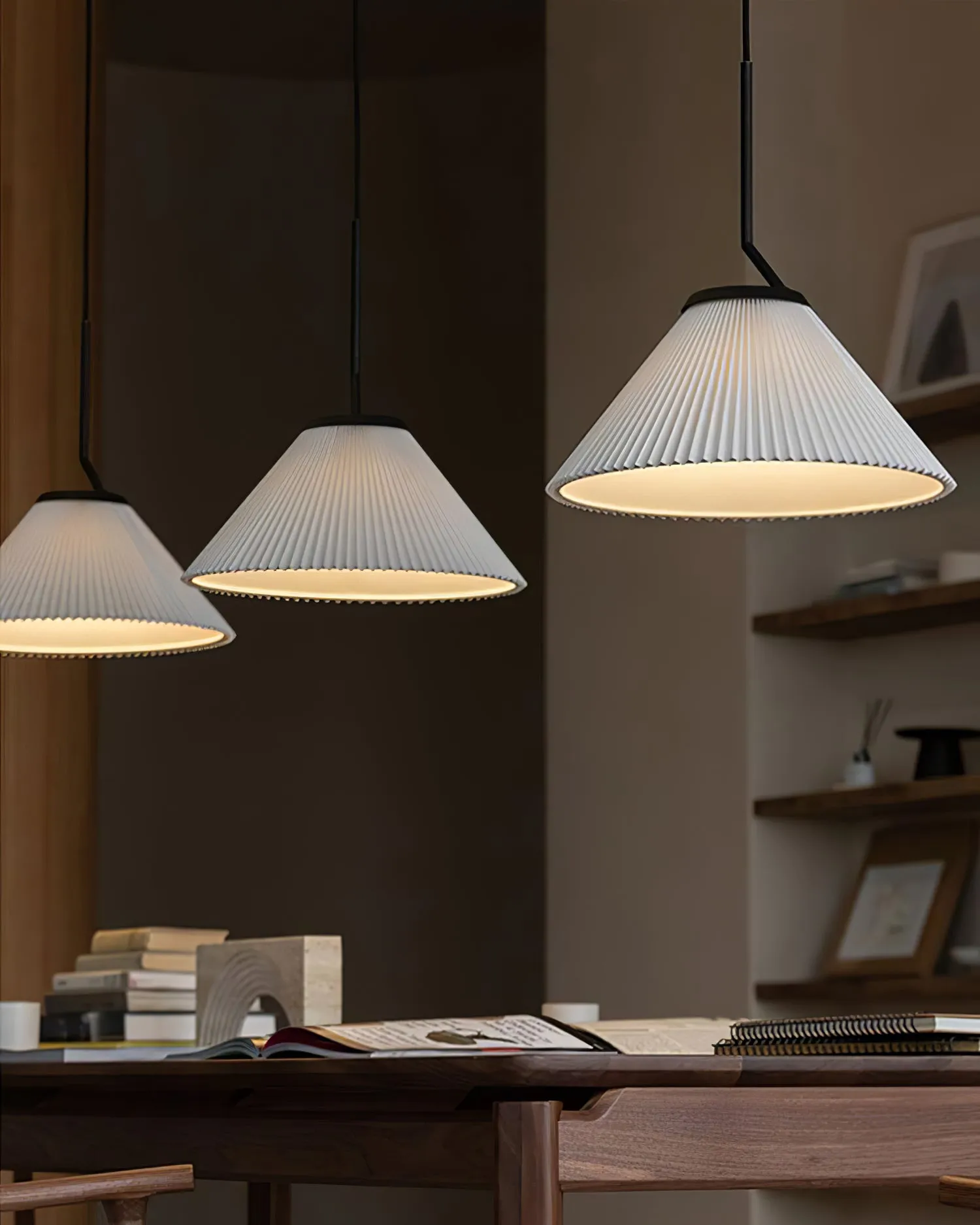 Nebra Pleated Pendant Lamp