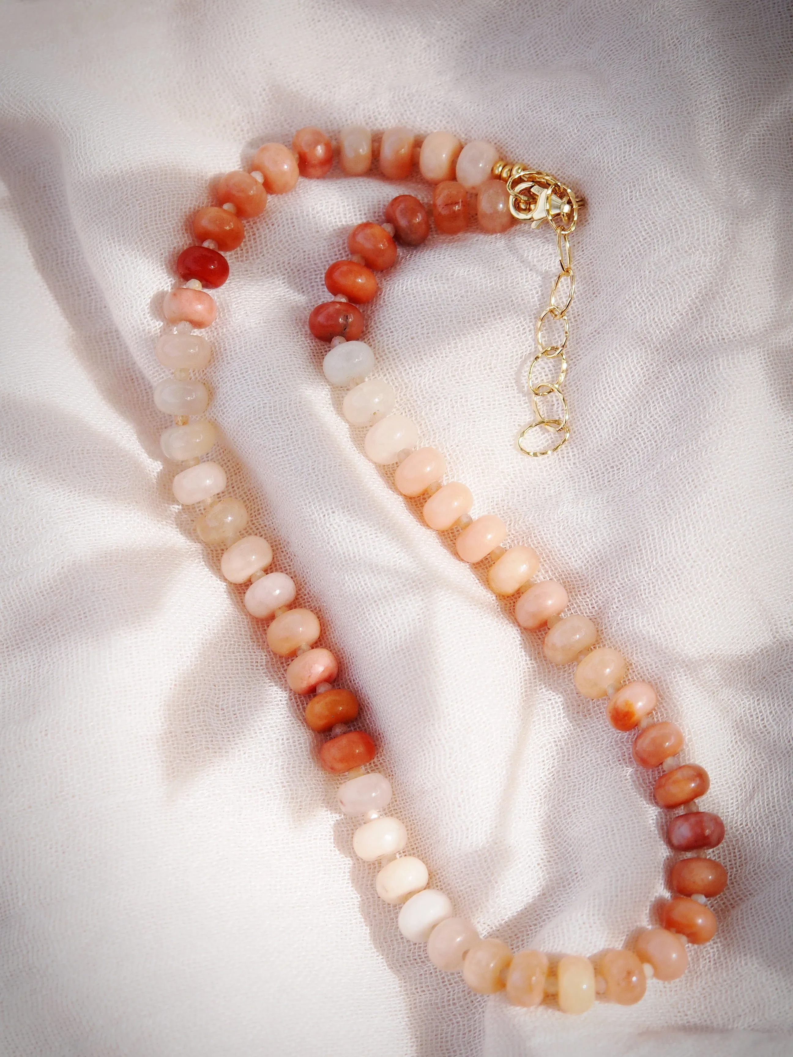 Peach Ombre Gemstone Necklace - Ho'olaua'e