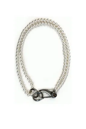 Pearl convertable choker necklace with carabiner