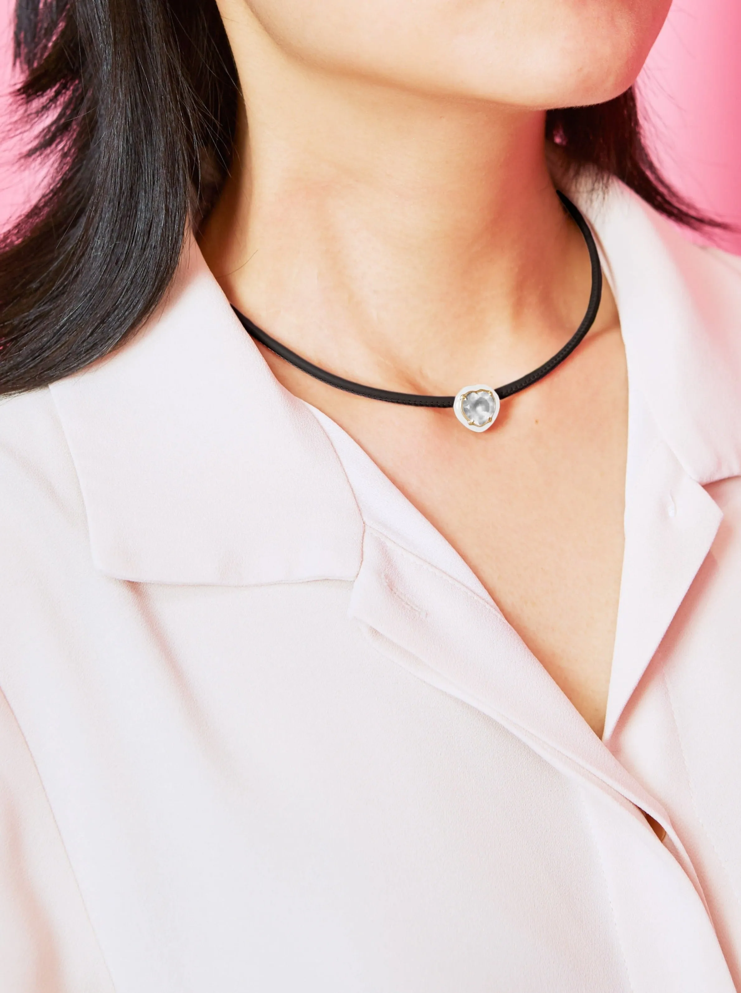 POP CHOKER ~ WITH HEART IN CANDY SETTING IN WHITE