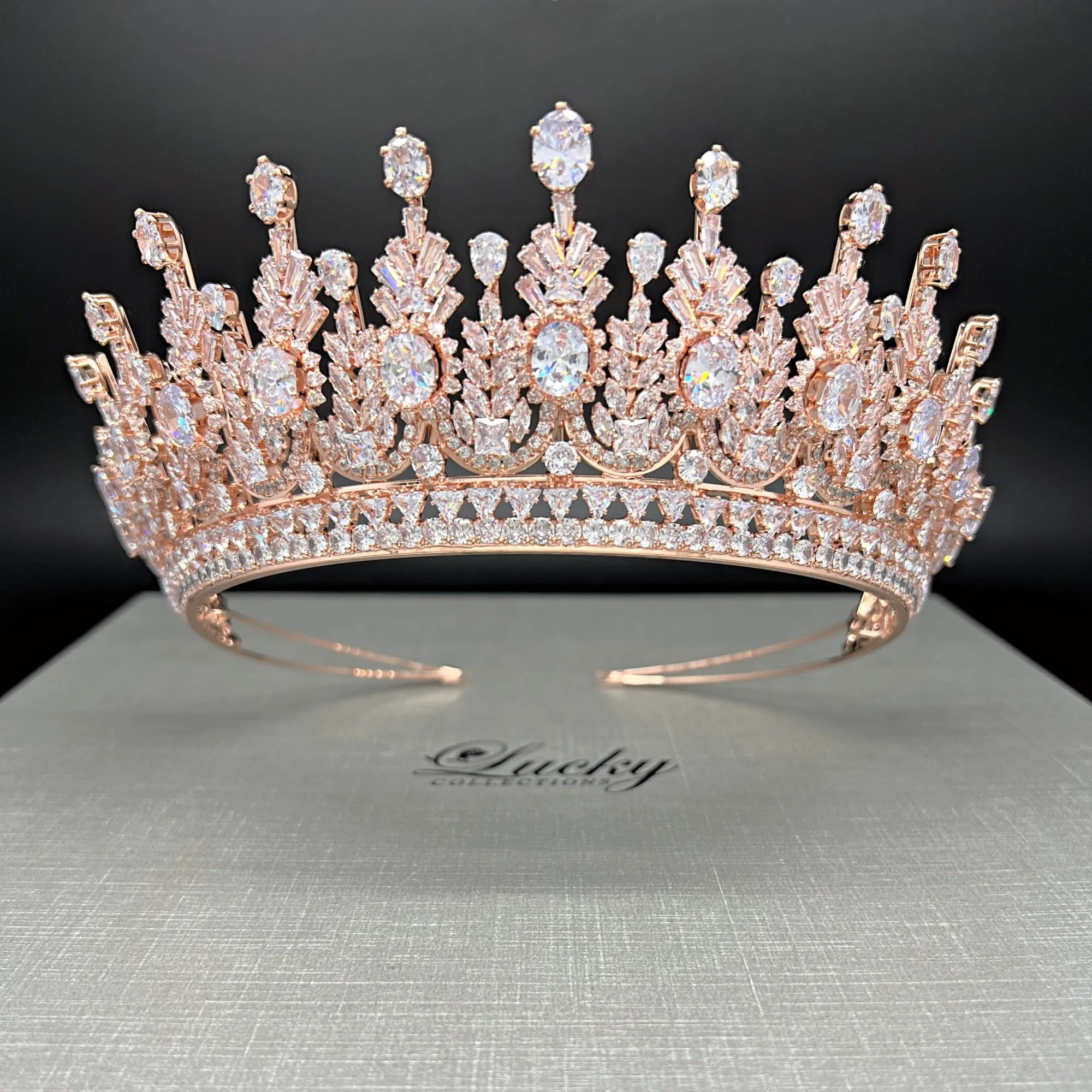 Posh Bridal Crown Tiara, Lavish Zirconia Shine and Glamour, Quince, 15 Anos crown