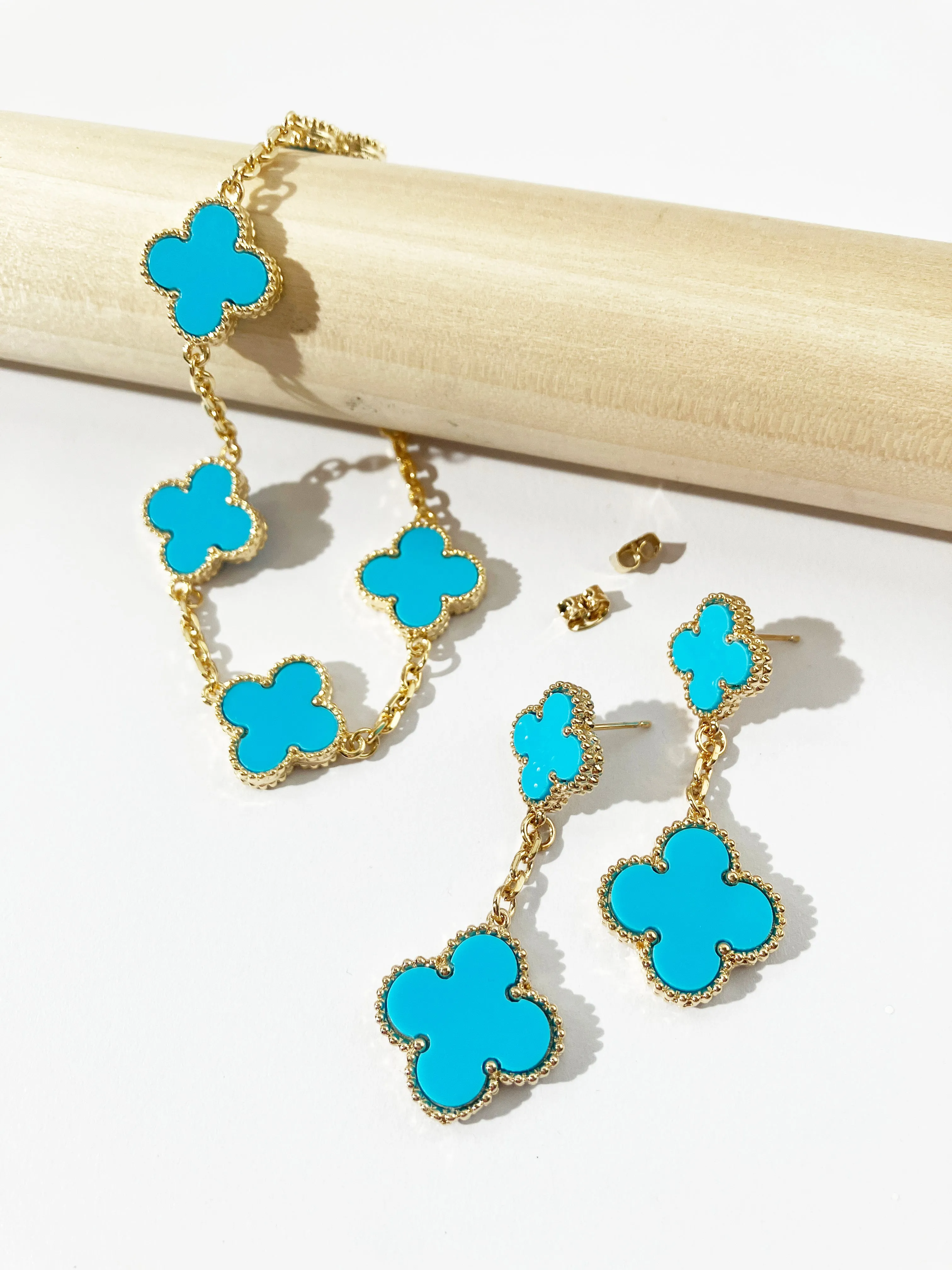 Quatrefoil Motif Gold and Turquoise Demi Parure