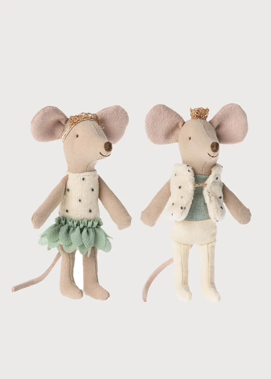 Royal Twin Mice in Matchbox