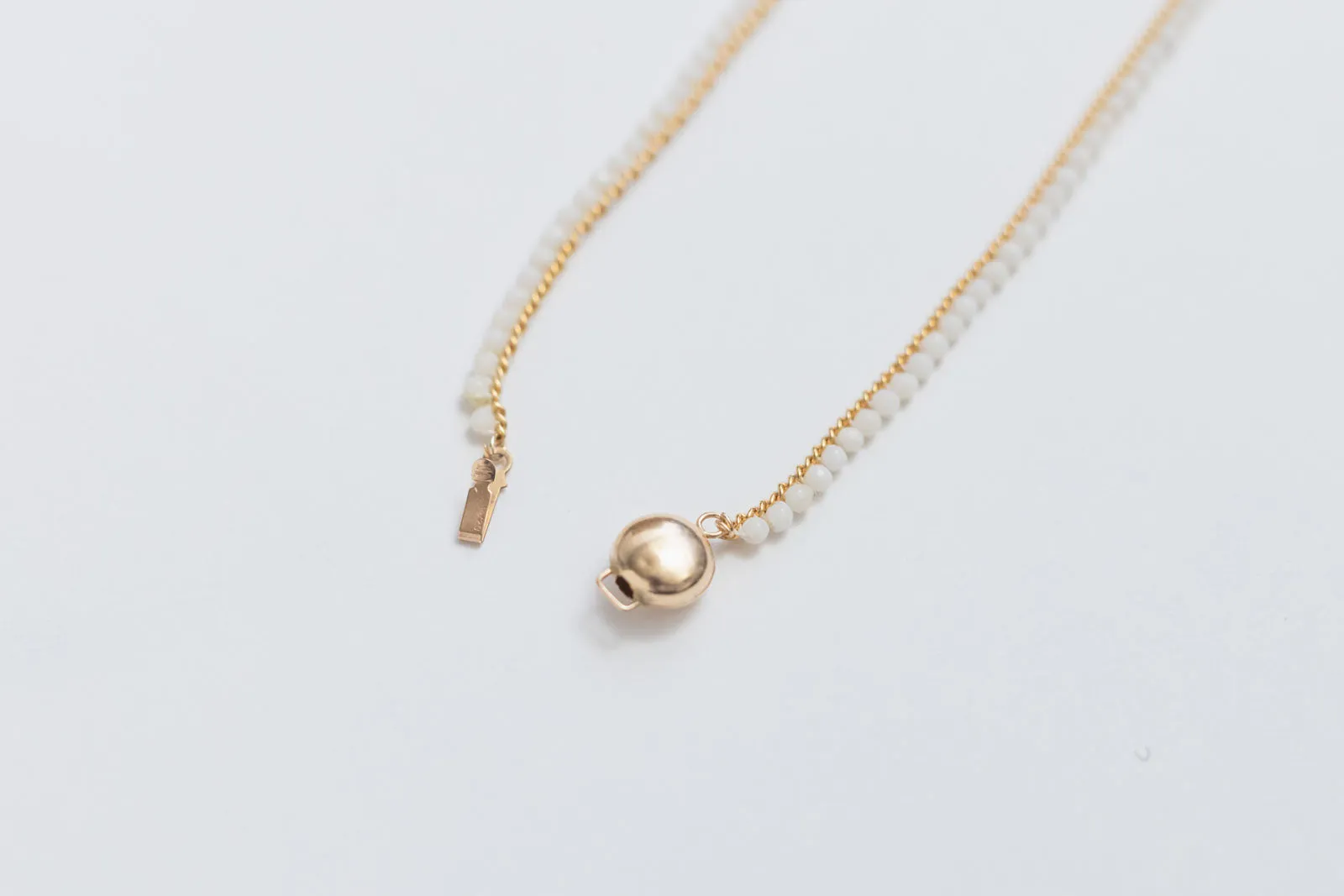 shuó Moonstone Necklace