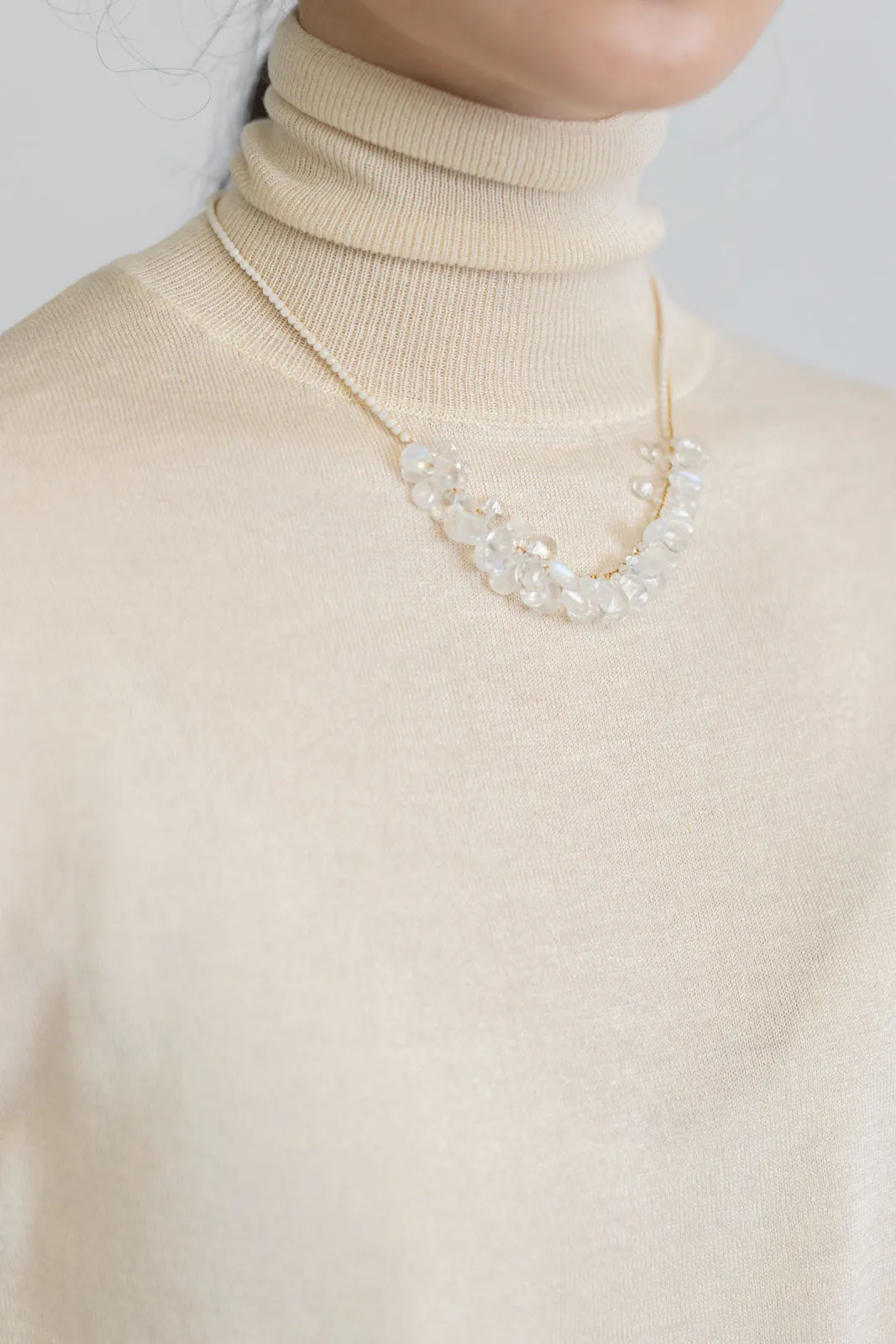 shuó Moonstone Necklace