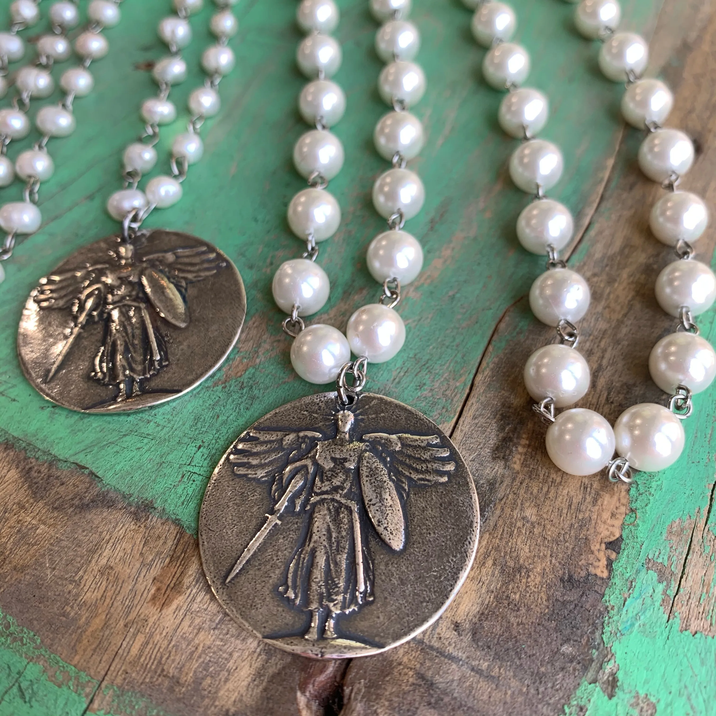 St Michael Pearl Set