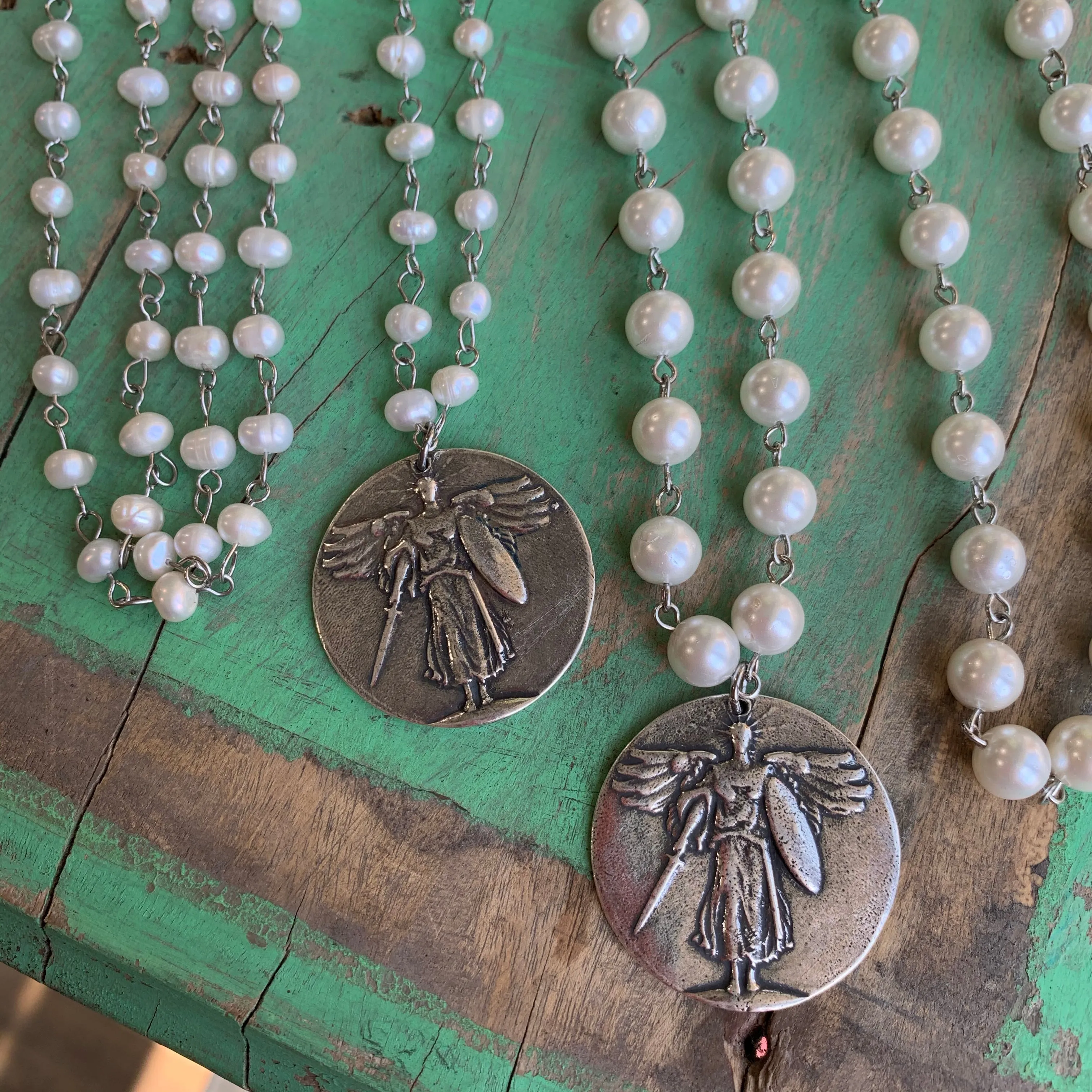 St Michael Pearl Set