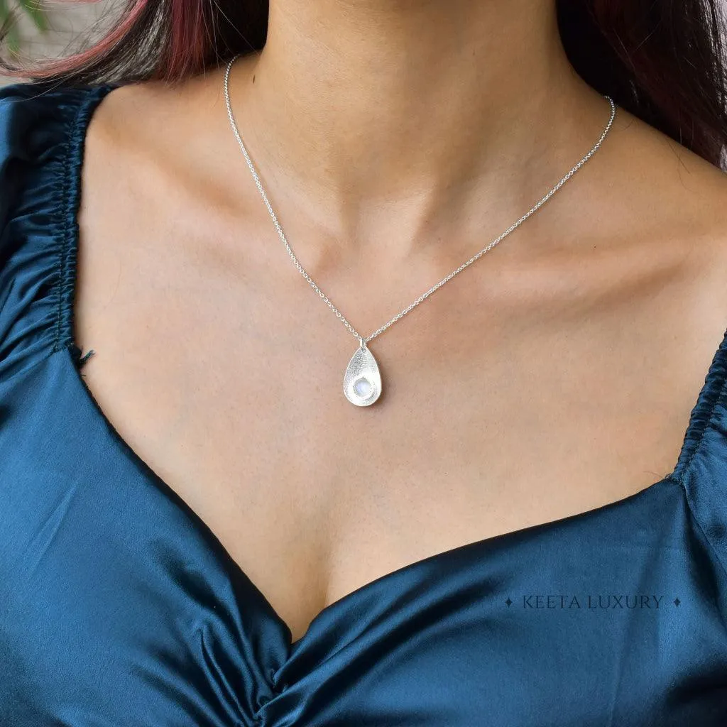 Subtle Elegance -  Moonstone Necklace