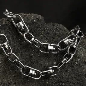 Swivel chain choker