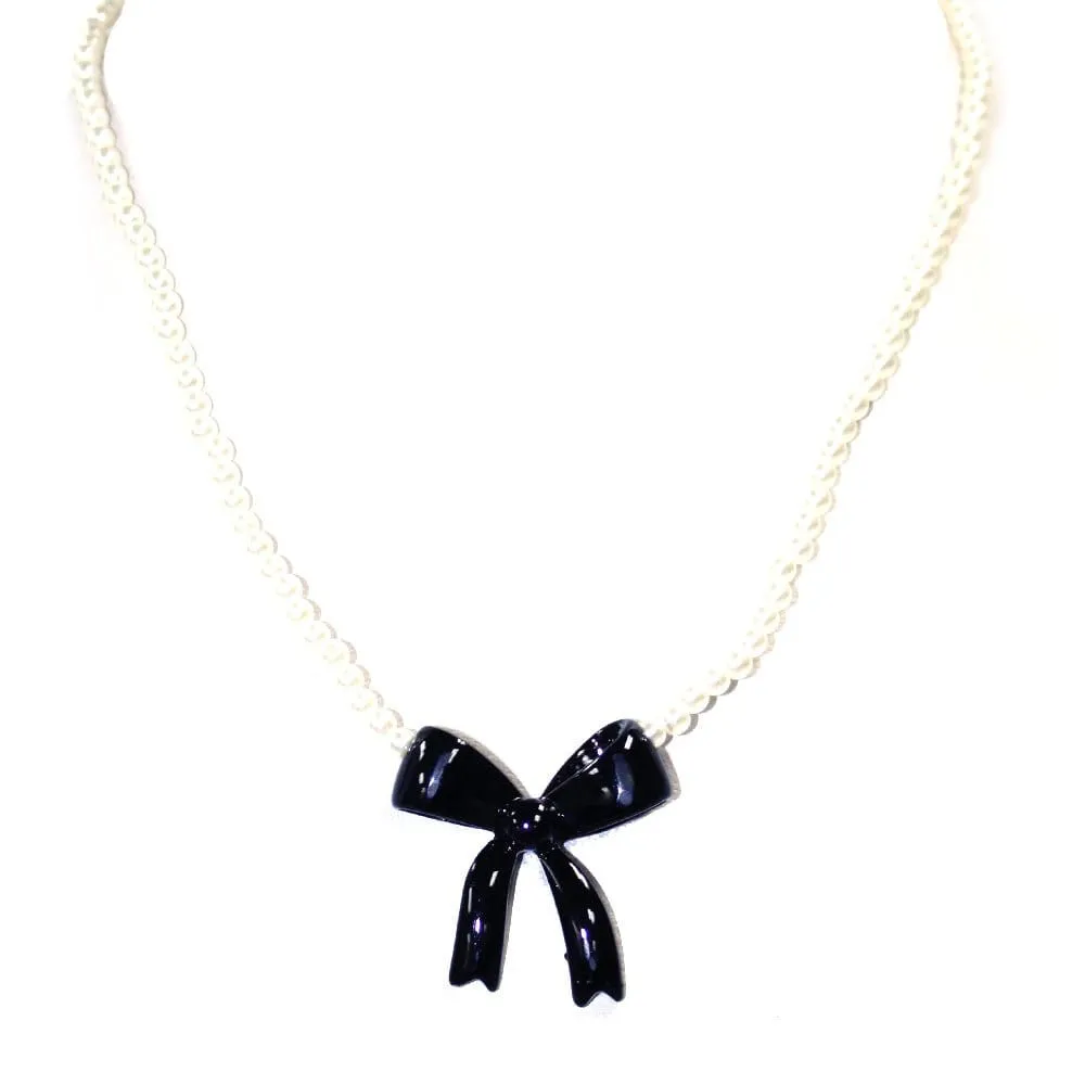 TN9182 Bow Pearl Strand Necklace