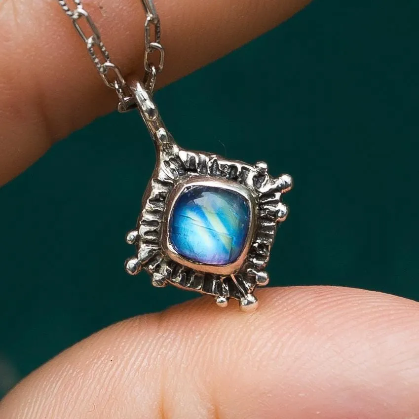 TRINITY / Moonstone Pendant