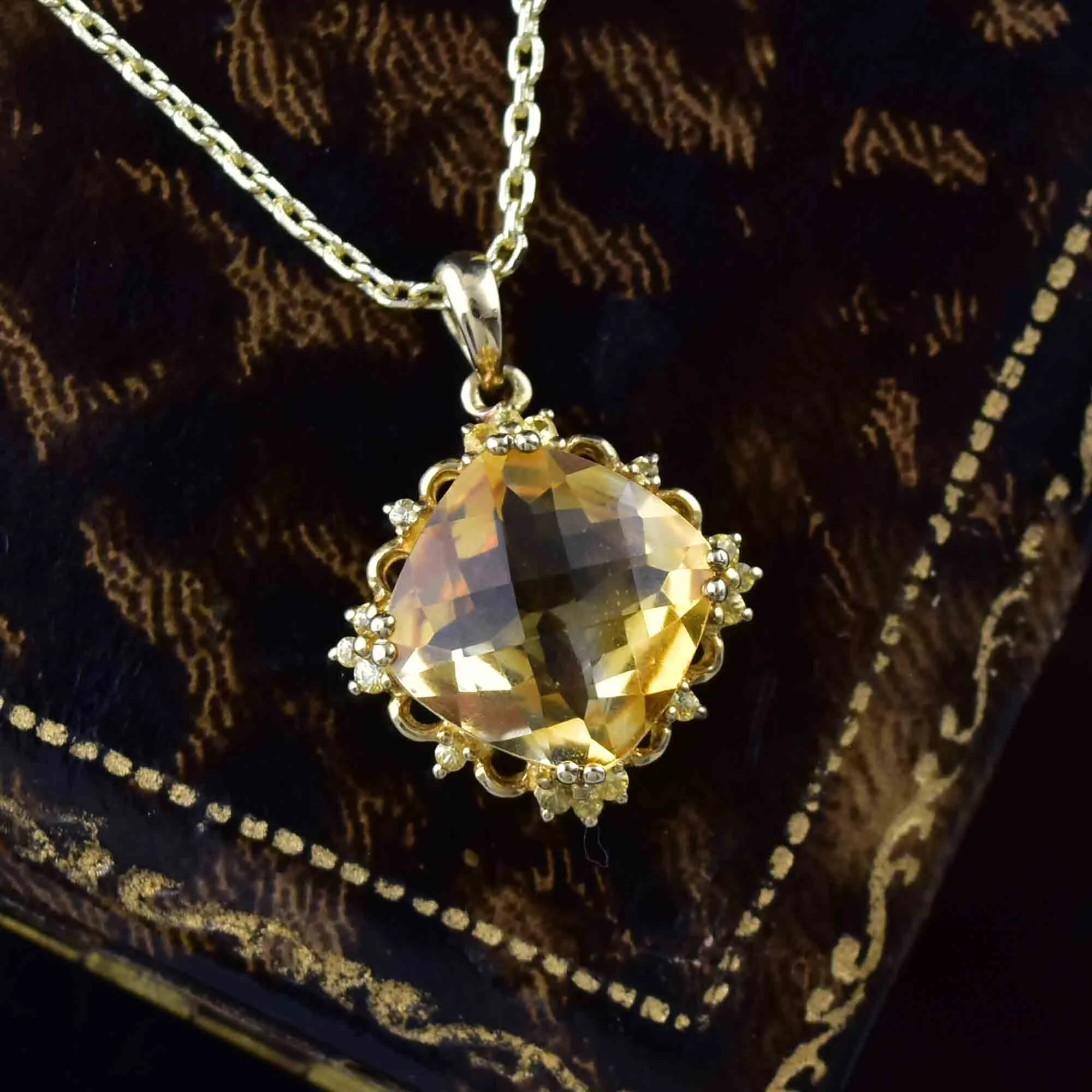 Vintage 10K Gold Spinel Checkerboard Citrine Pendant Necklace