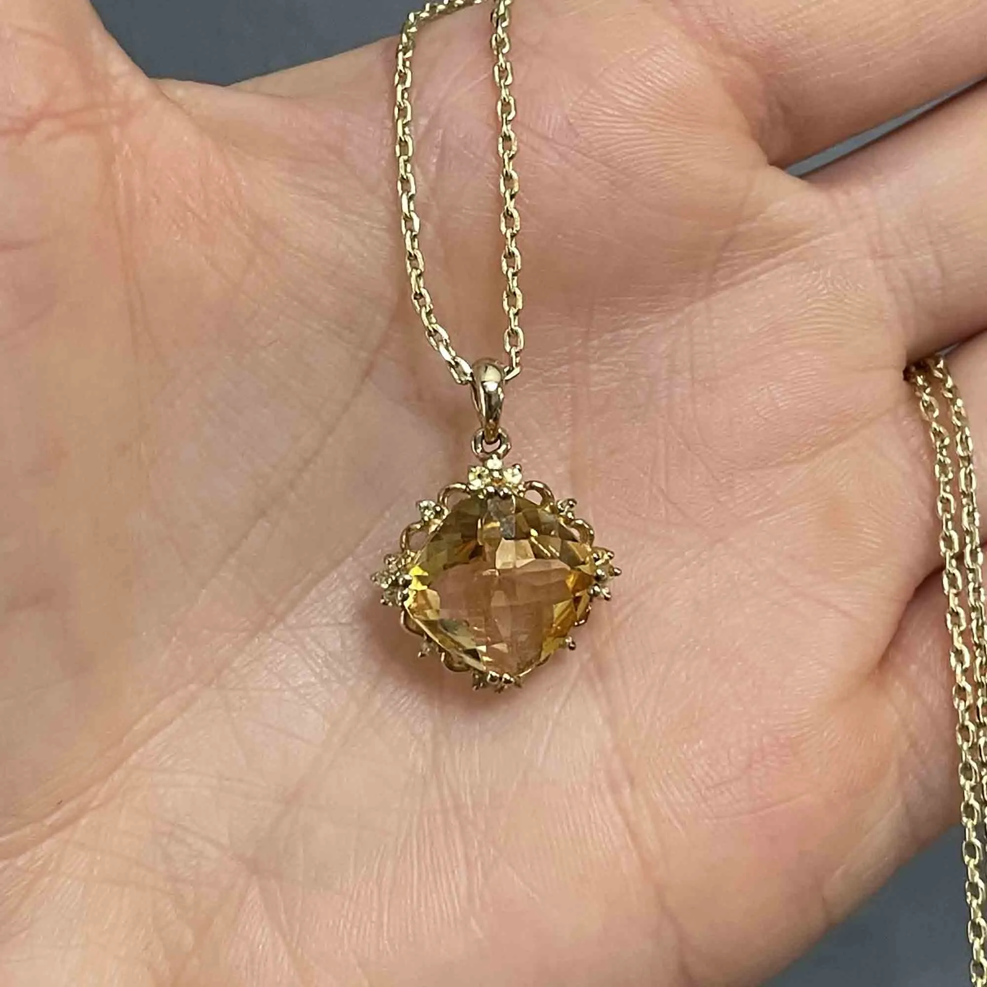 Vintage 10K Gold Spinel Checkerboard Citrine Pendant Necklace